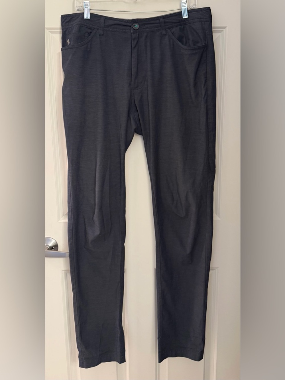 Linksoul Men’s Boardwalker Lightweight Stretch Straight Leg Pants, 33 Long